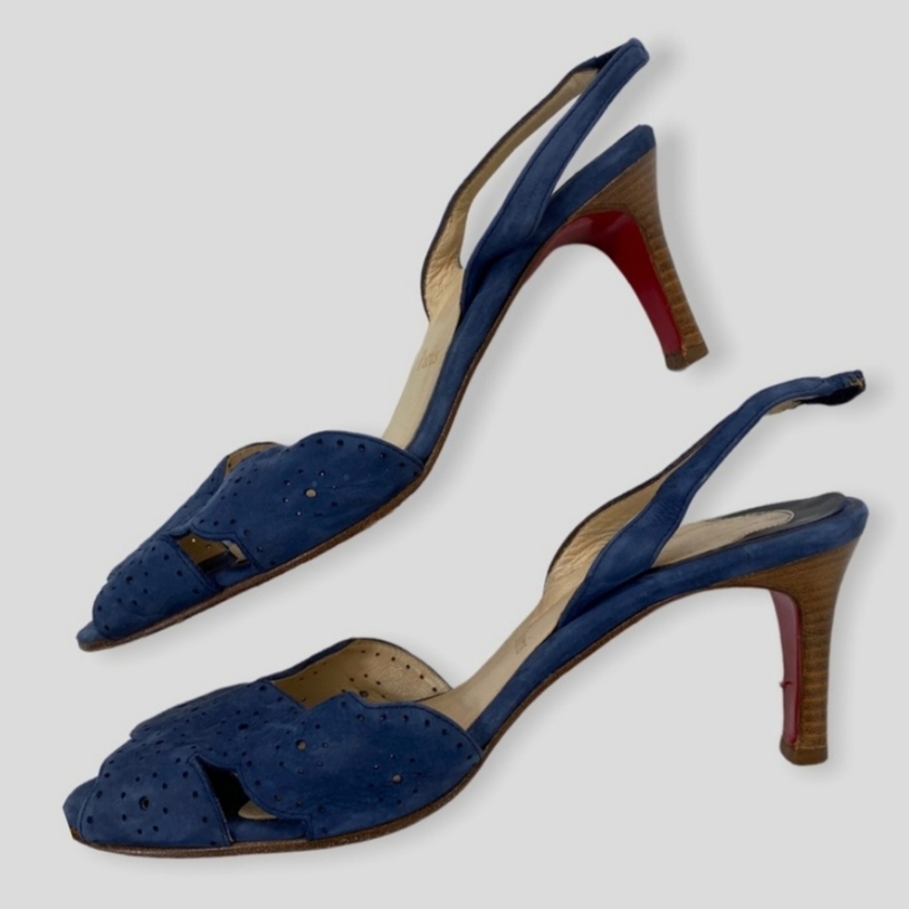 Christian Louboutin Vintage Blue Suede Heel. Size 37.5 HEADED TO LAY FOR AUCTION - Picture 3 of 9